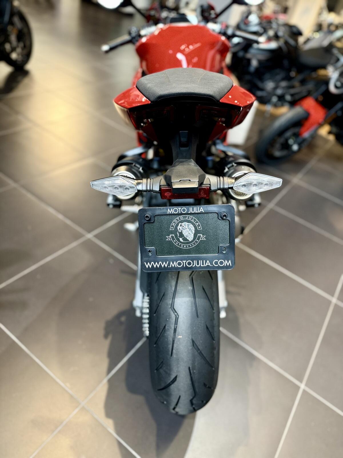 New 2026 Ducati PANIGALE V2 