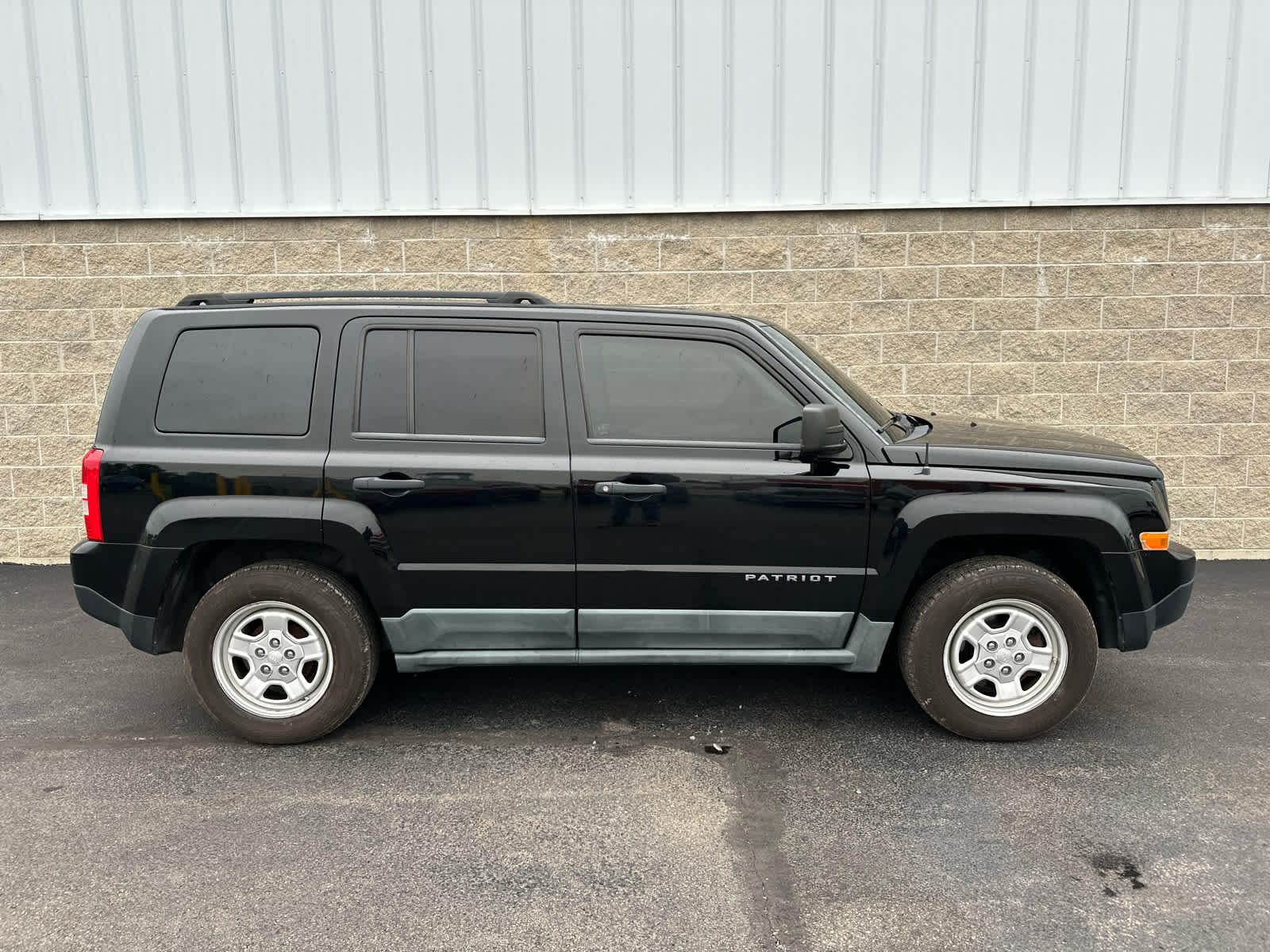 Used 2012 Jeep Patriot Sport with VIN 1C4NJPBA4CD509104 for sale in Wilmington, OH