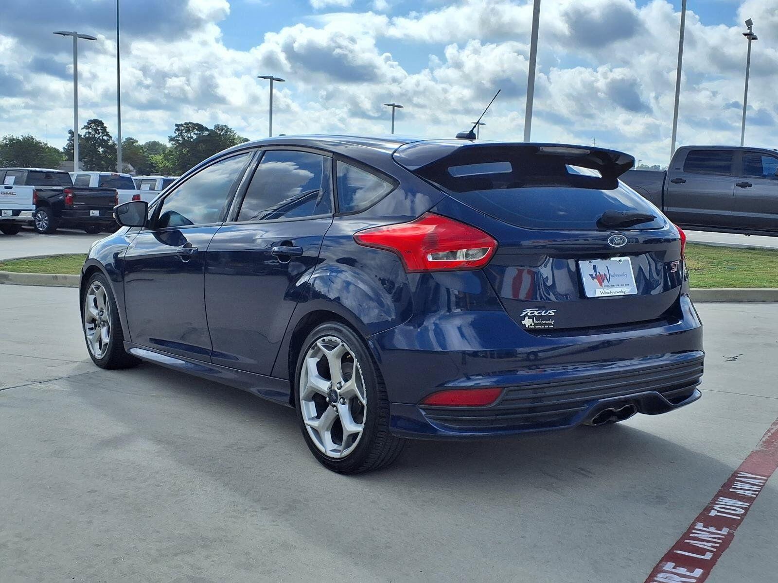 Used 2016 Ford Focus ST with VIN 1FADP3L95GL281591 for sale in Huntsville, TX