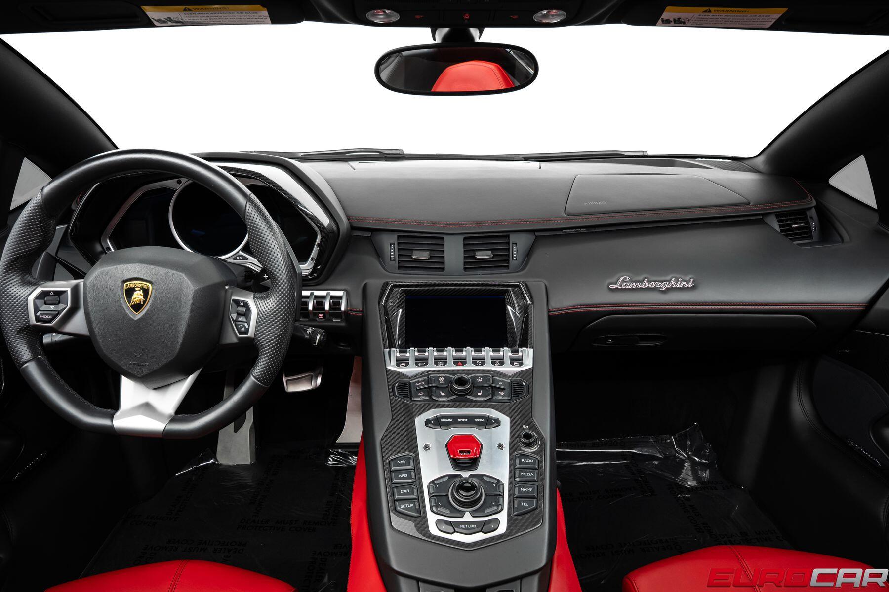 2015 Lamborghini Aventador Roadster LP 700 - 4 *HUGE CARBON OPTIONS * FRONT LIFT*Image 35