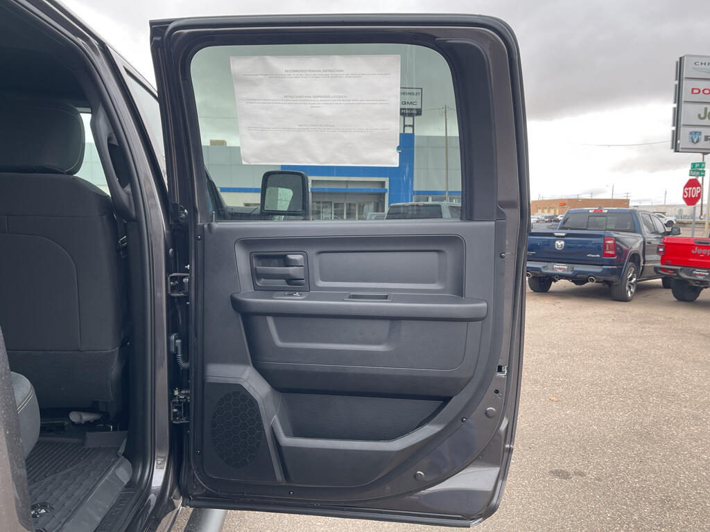 2026 RAM 2500 Tradesman - Photo 14