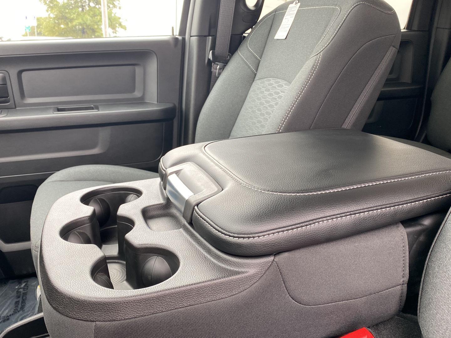 2025 RAM 2500 Tradesman - Photo 22