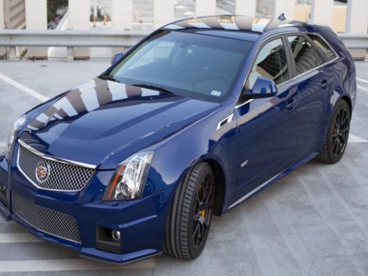 Used 2012 Cadillac CTS-V Sport Wagon V with VIN 1G6DV8EP7C0977960 for sale in Fairmont, Minnesota