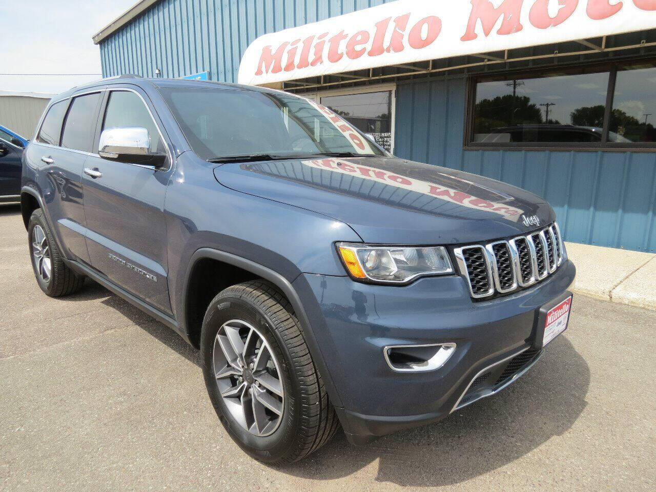 Used 2020 Jeep Grand Cherokee Limited with VIN 1C4RJFBG3LC416869 for sale in Fairmont, Minnesota