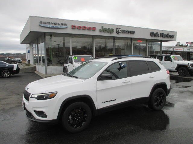 Used 2023 Jeep Cherokee Altitude Lux with VIN 1C4PJMMB0PD112878 for sale in Oak Harbor, WA