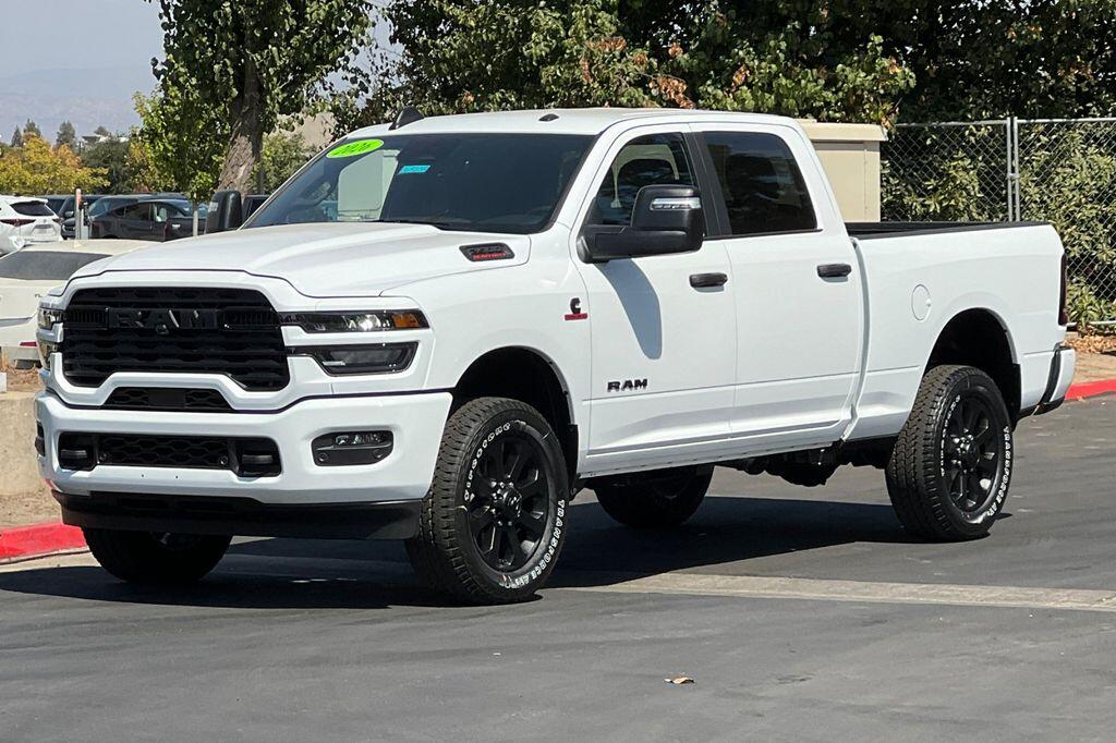 2026 RAM 2500 Big Horn - Photo 8