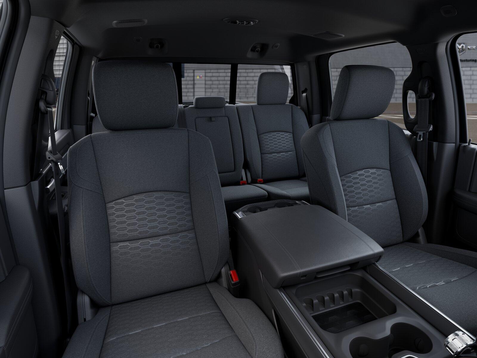 2026 RAM 2500 Big Horn - Photo 31