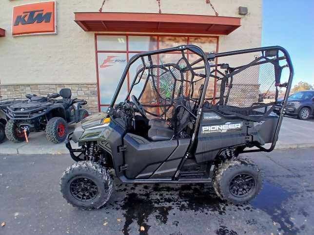 2026 Honda Pioneer 700-4 Deluxe