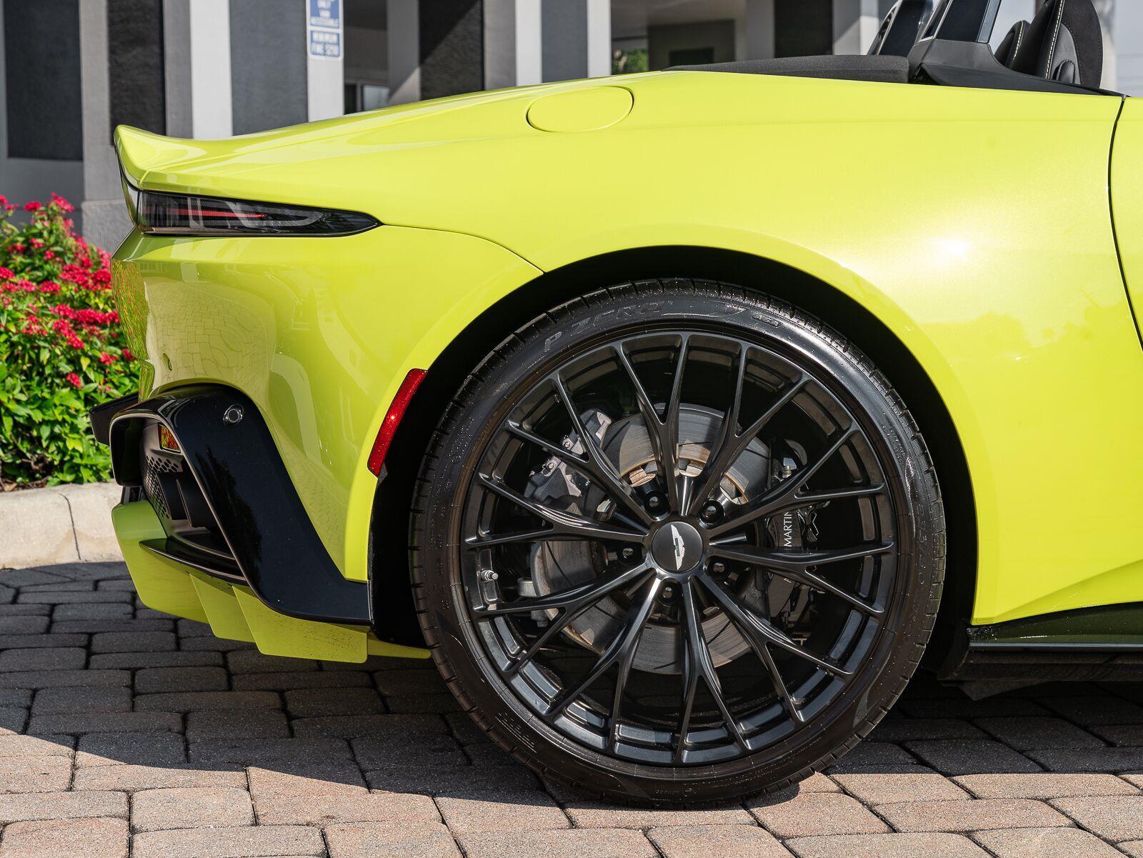 Used 2023 Aston Martin Vantage 