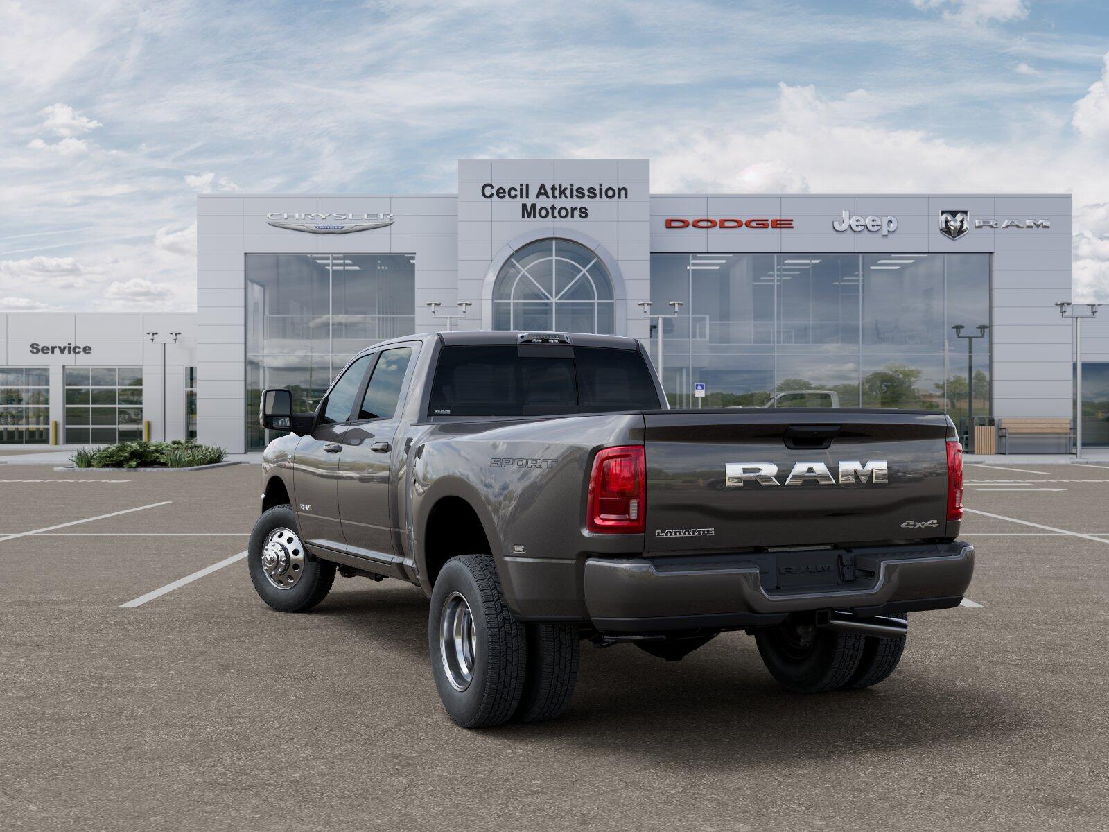 2026 RAM 3500 Laramie - Photo 28