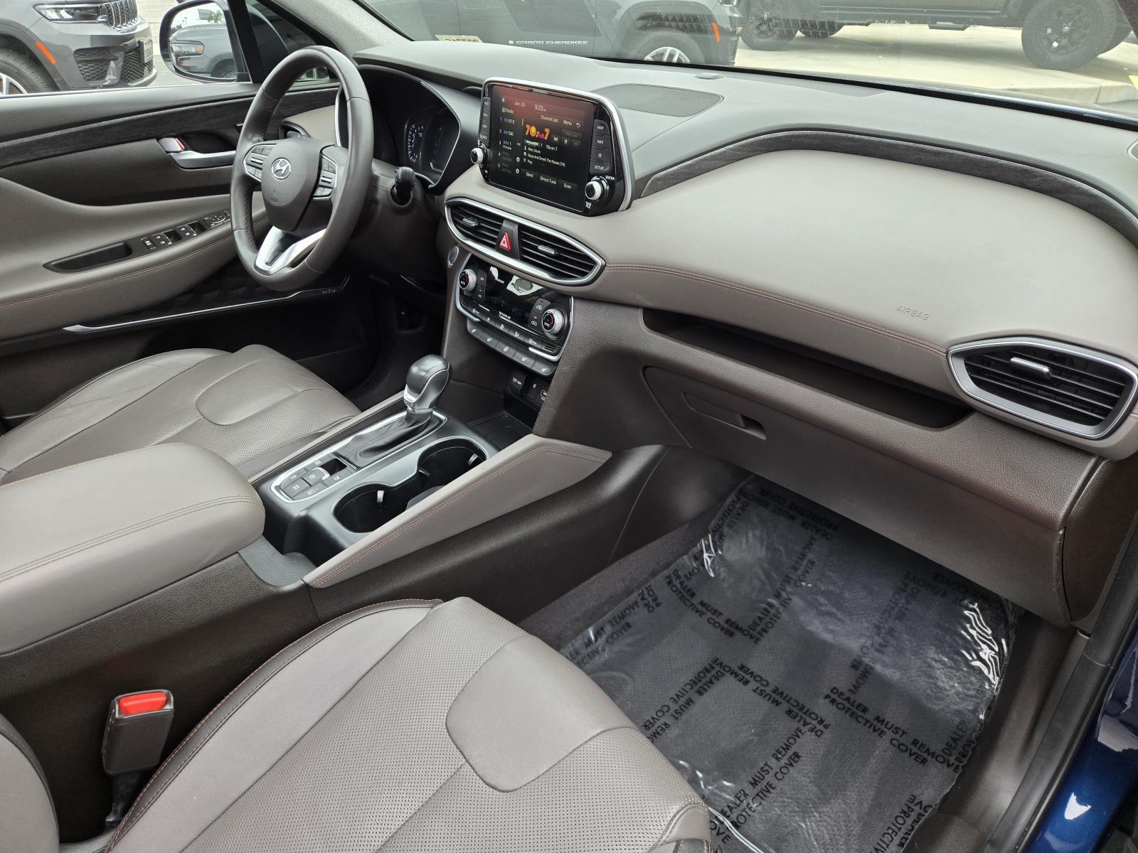 2020 Hyundai Santa Fe Limited - Photo 30