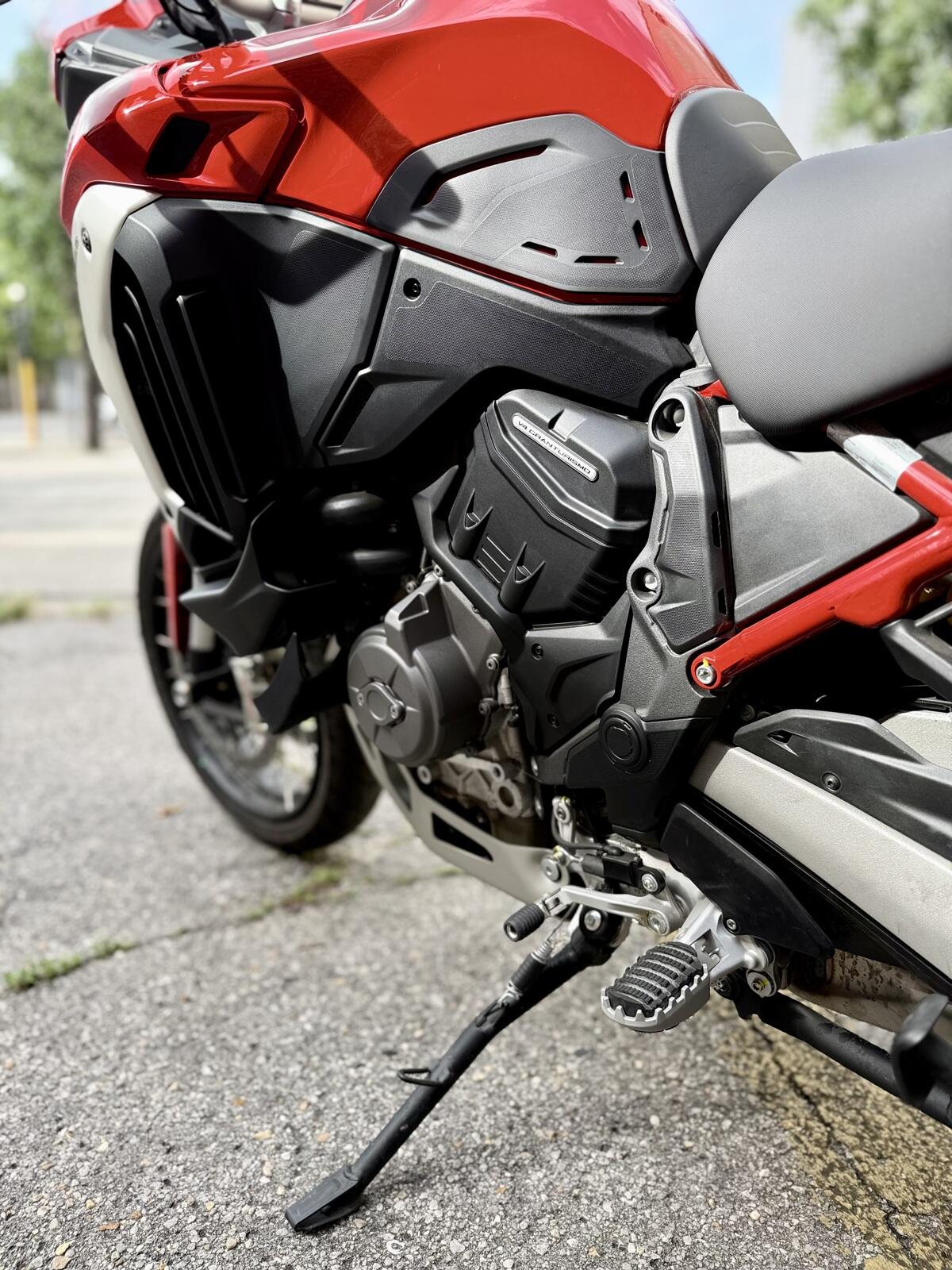 New 2024 Ducati MULTRISTRADA V4 RALLY T&R 