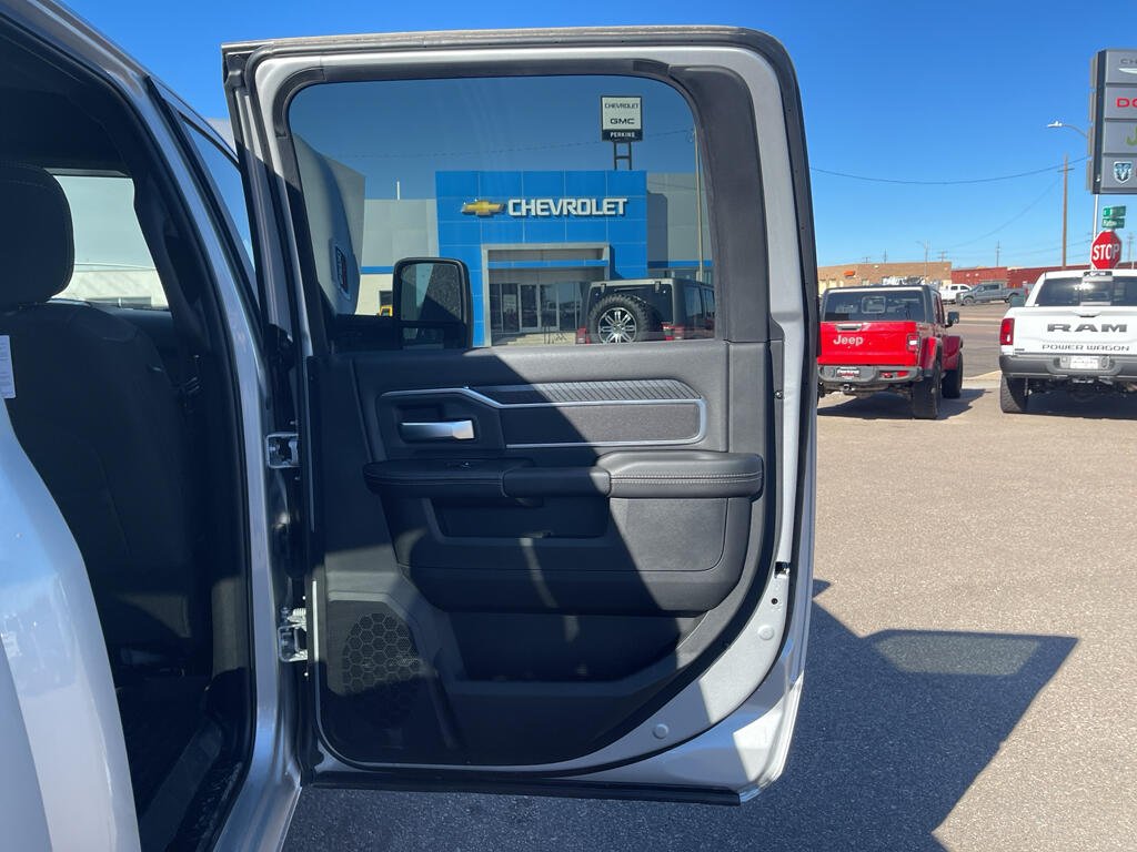 2026 RAM 2500 Big Horn - Photo 13