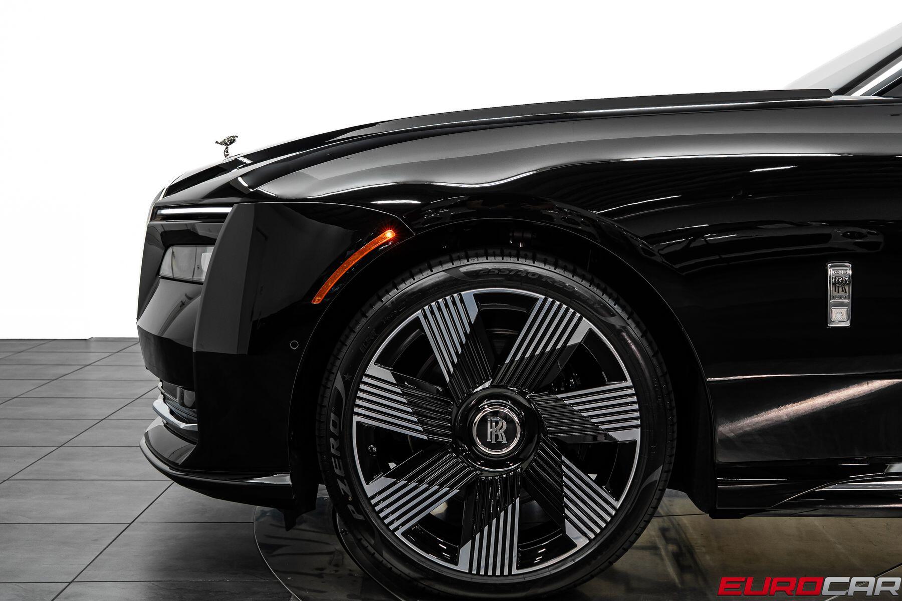 2024 Rolls-Royce Spectre *STARLIGHT DOORS * ILLUMINATED FASCIA*Image 15
