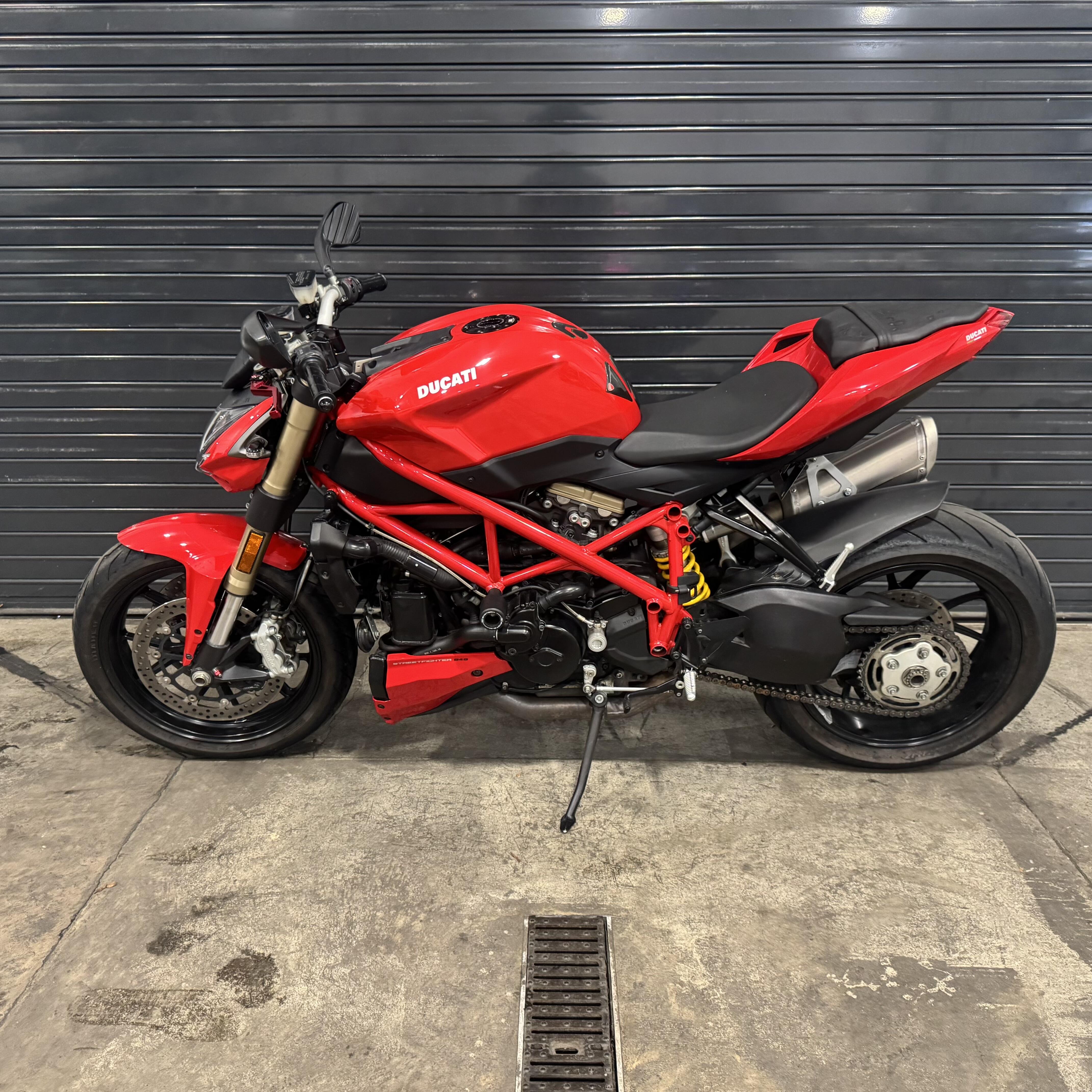 2012 Ducati STREET FIGHTER 848