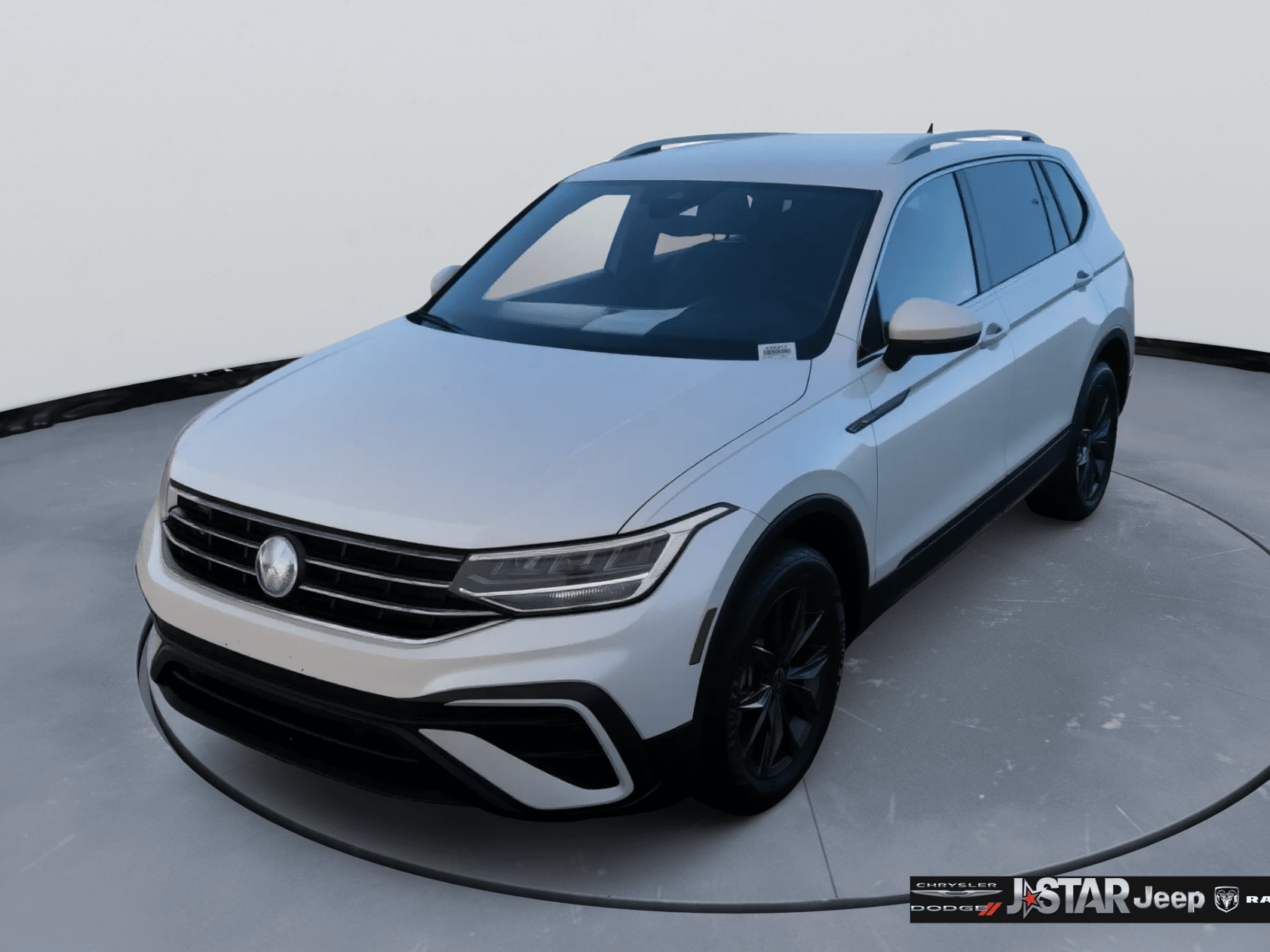2023 Volkswagen Tiguan SE