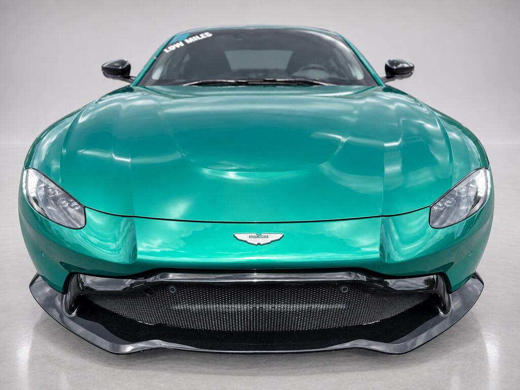 2020 Aston Martin Vantage Base