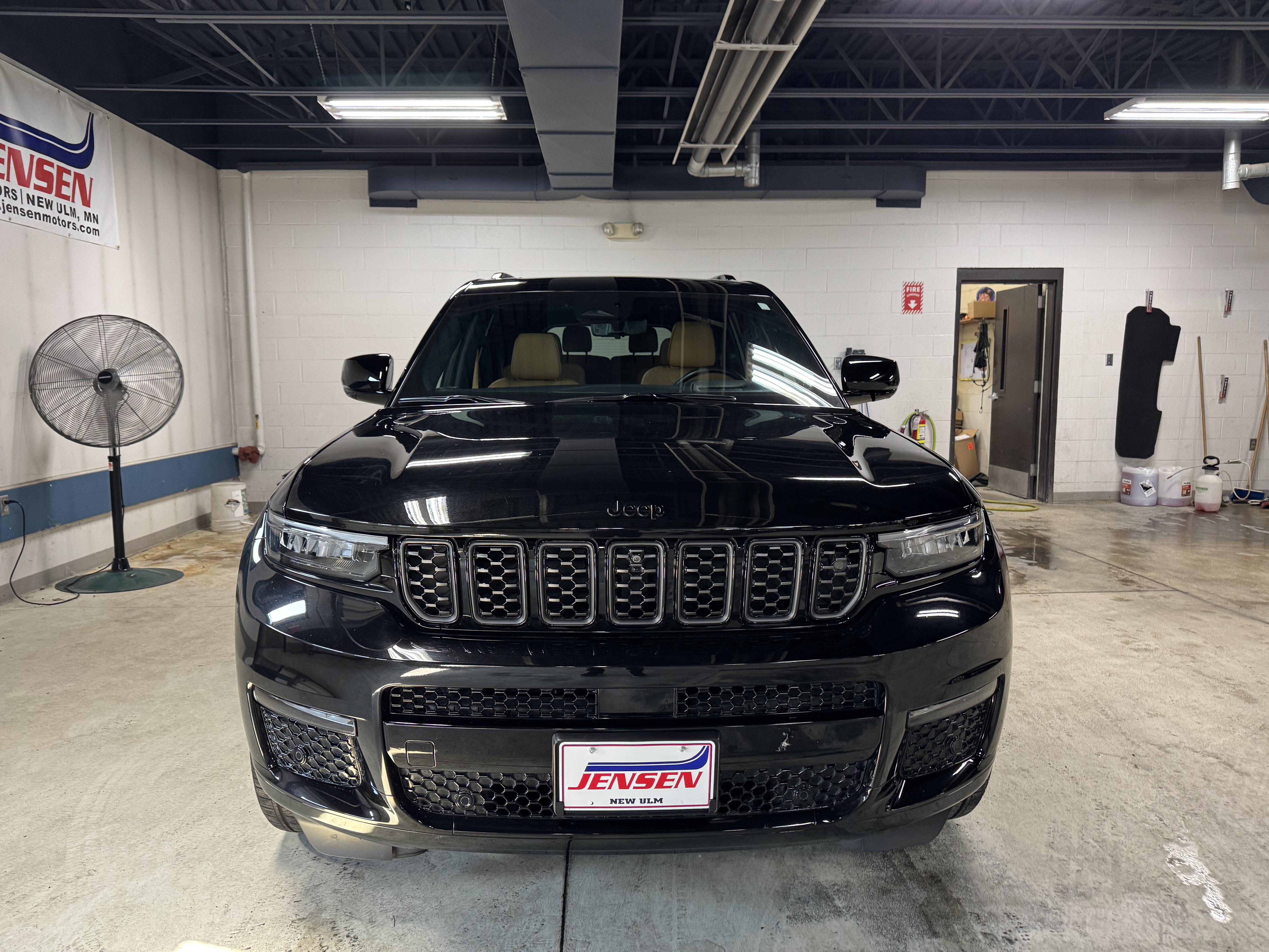 Used 2025 Jeep Grand Cherokee L Summit Reserve with VIN 1C4RJKEG2S8666898 for sale in New Ulm, Minnesota