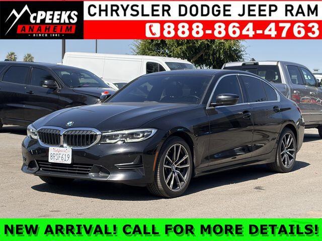 2020 BMW 3 Series 330i Sedan's photo