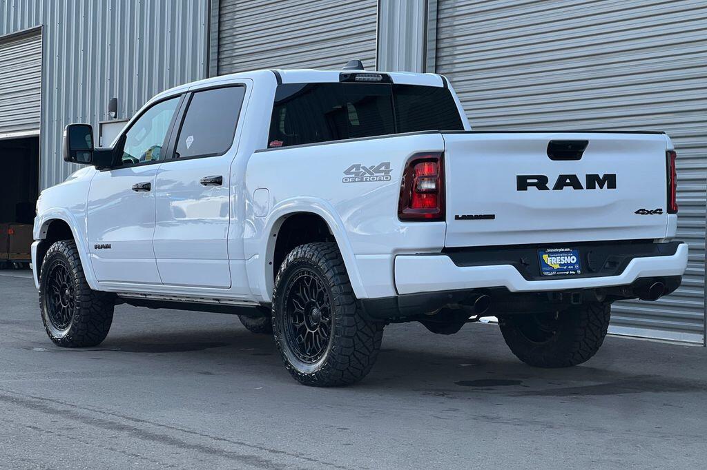 2026 RAM 1500 Laramie - Photo 6