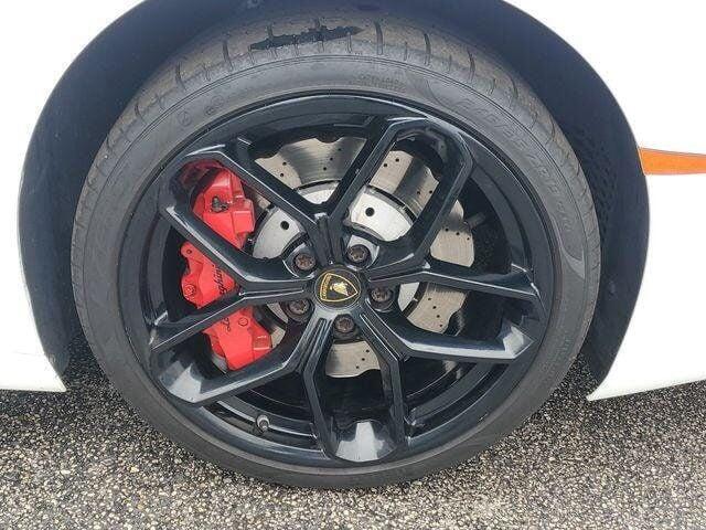 2017 Lamborghini Huracan Base - Photo 7