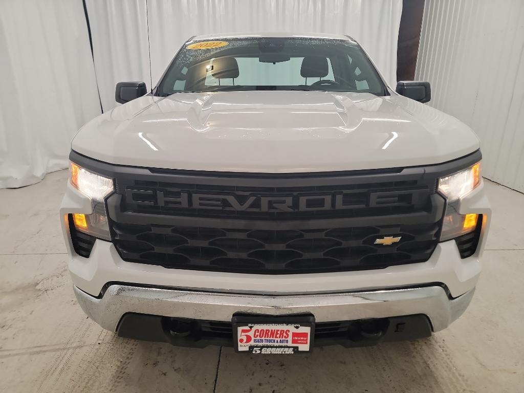 Used 2022 Chevrolet Silverado 1500 Work Truck with VIN 3GCNDAED8NG542011 for sale in Cedarburg, WI
