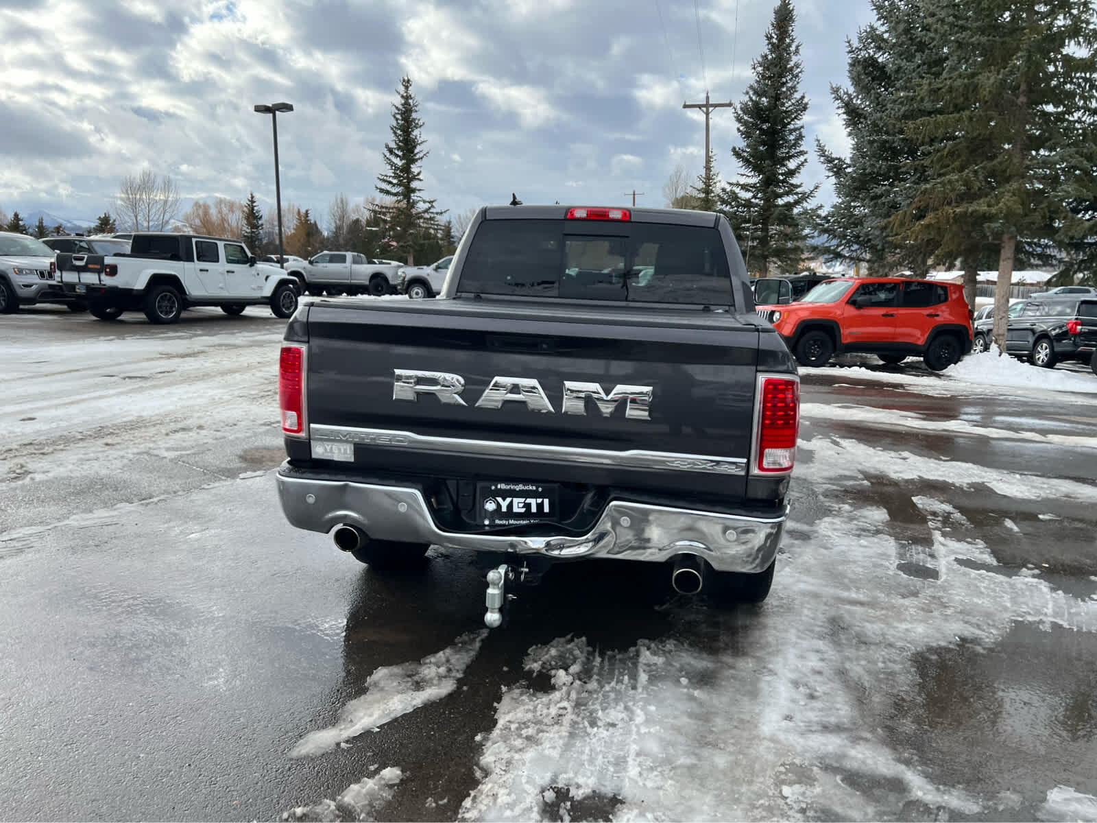 2016 RAM Ram 1500 Pickup Laramie Limited photo 10