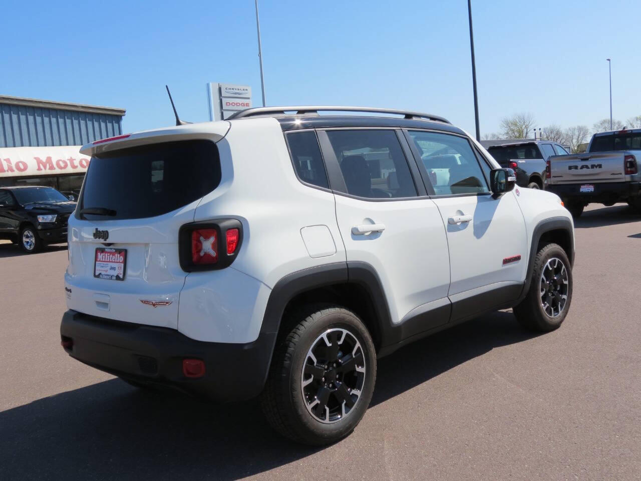 Used 2023 Jeep Renegade Trailhawk with VIN ZACNJDC15PPP62790 for sale in Fairmont, Minnesota