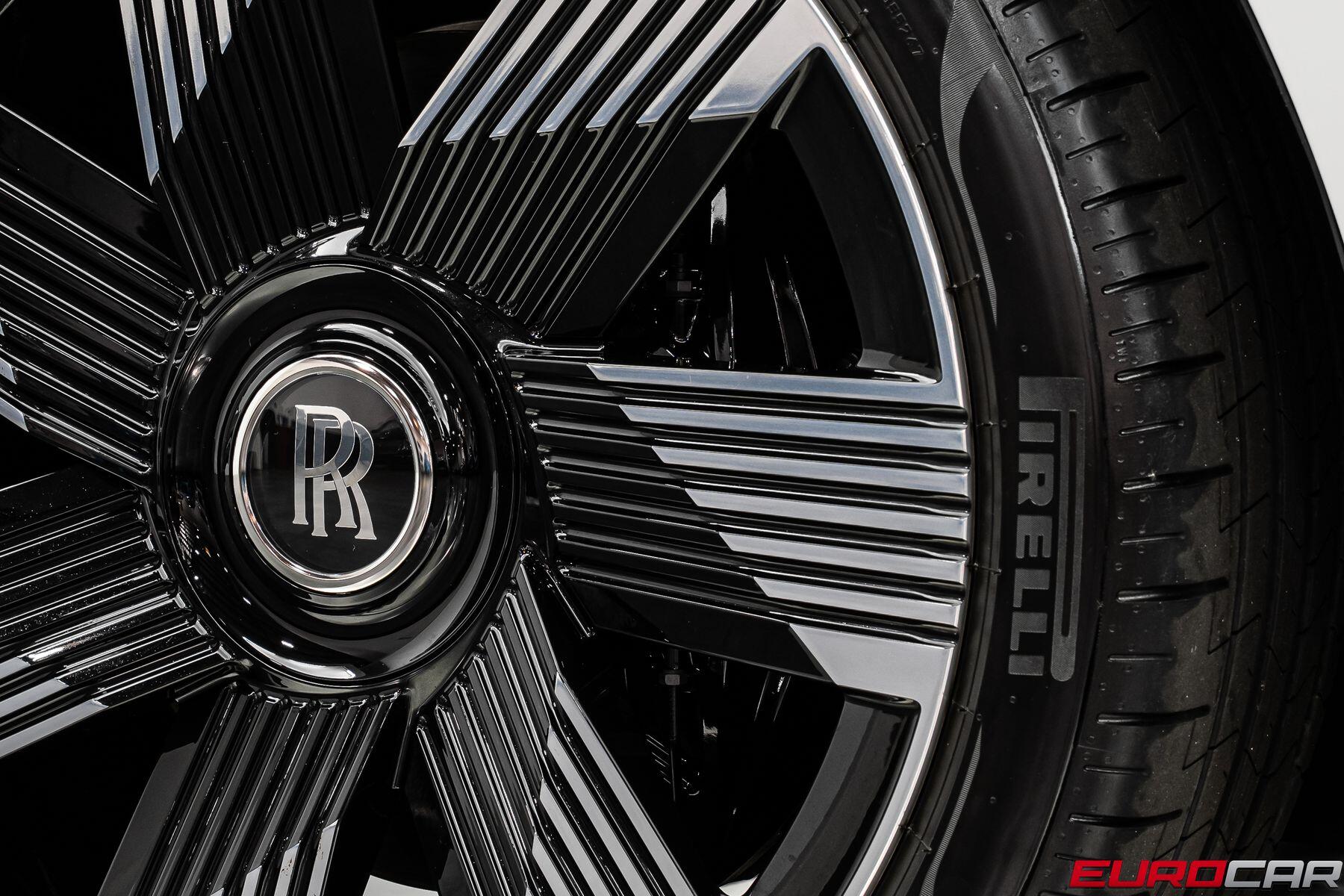 2024 Rolls-Royce Spectre *STARLIGHT DOORS * ILLUMINATED FASCIA*Image 22