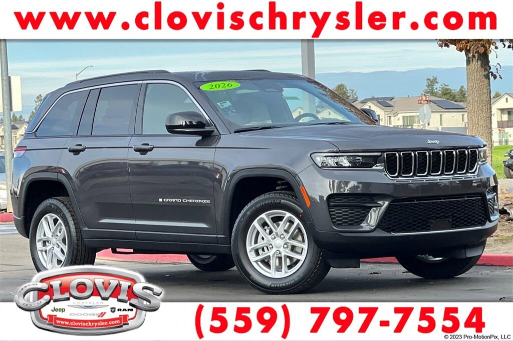 2025 Jeep Grand Cherokee Laredo's photo