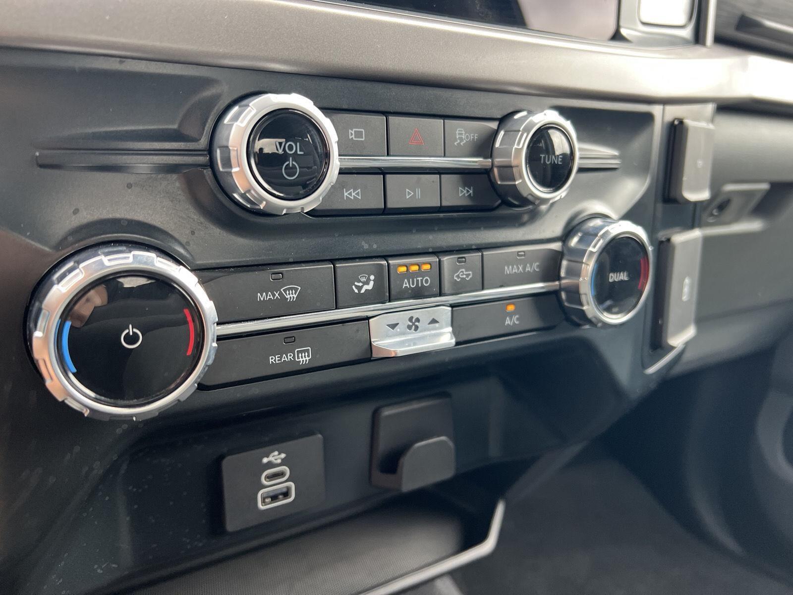2025 Ford F-150 XLT - Photo 31