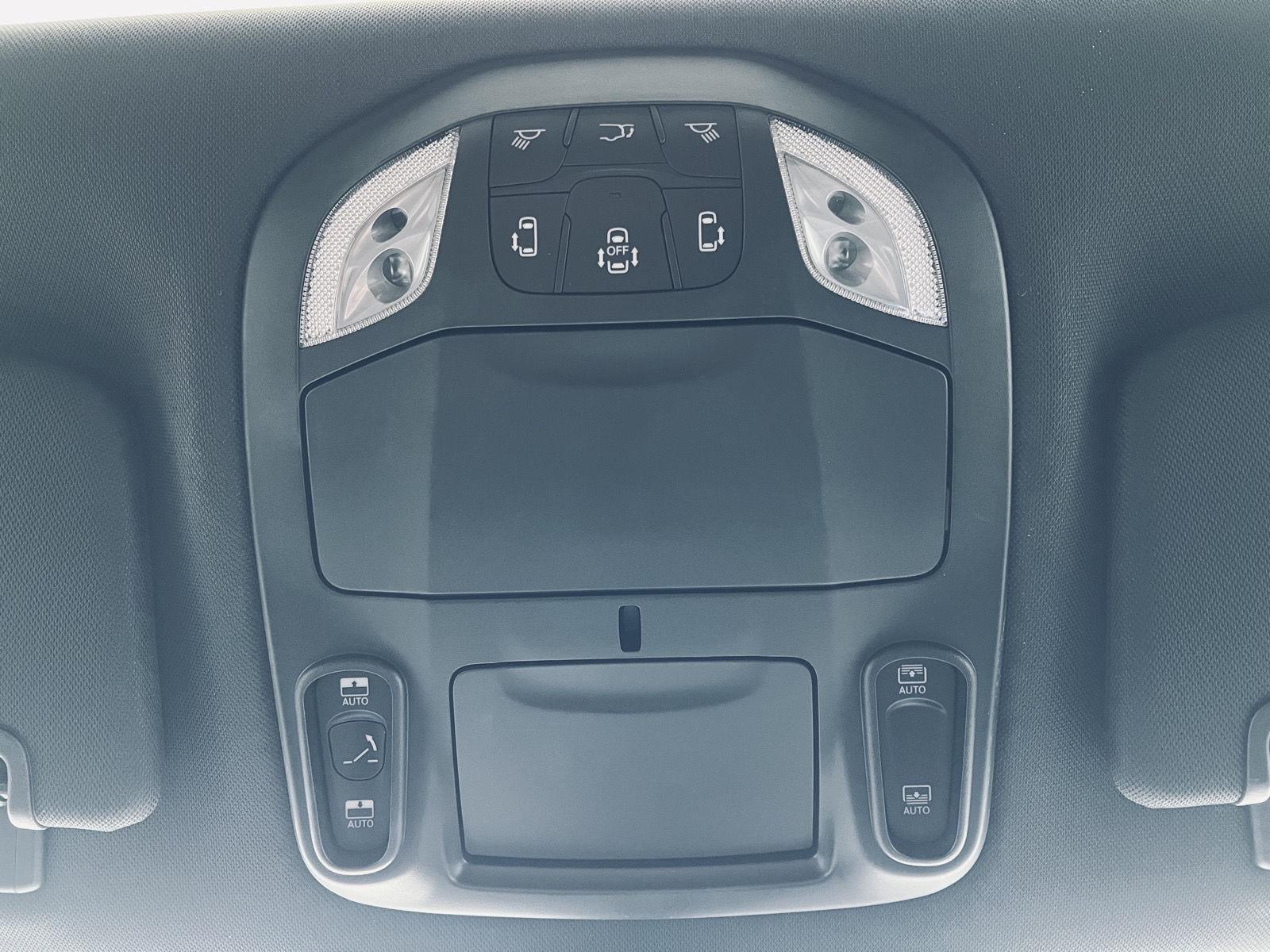 2026 Chrysler Pacifica Select - Photo 36