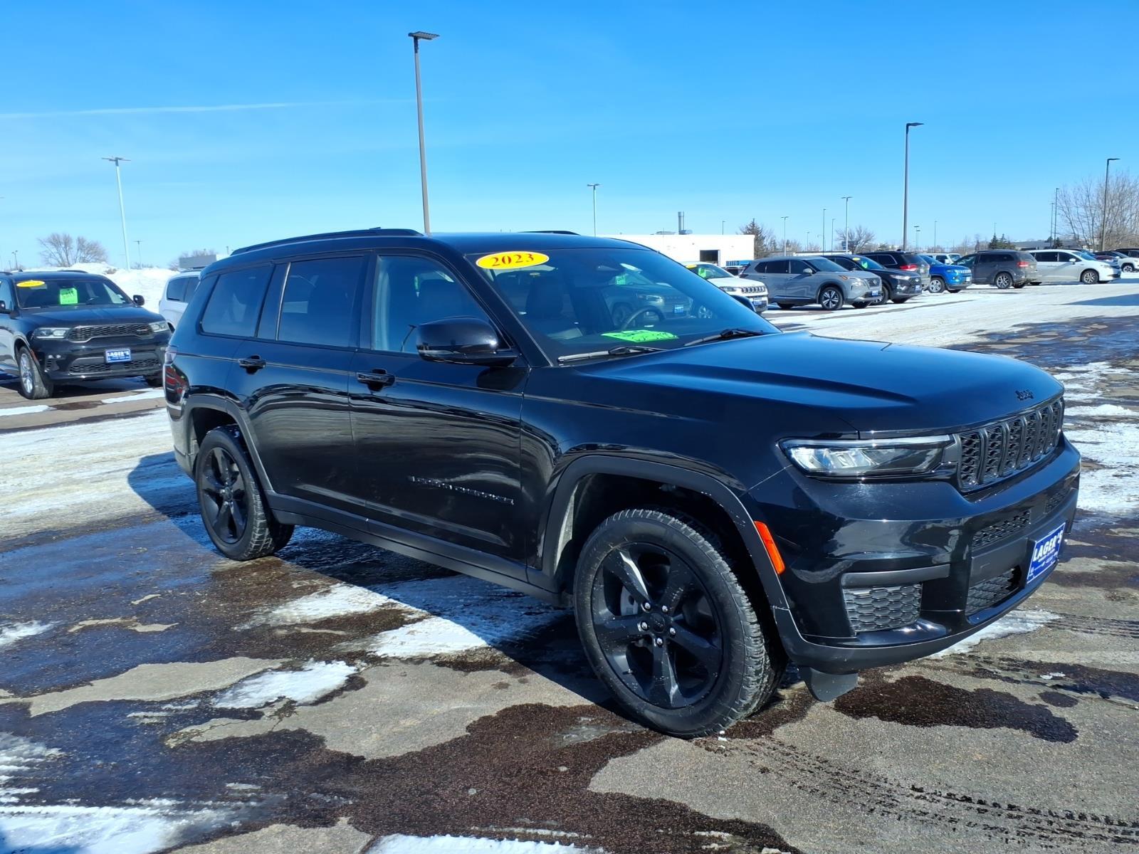 Used 2023 Jeep Grand Cherokee L Altitude with VIN 1C4RJKAG4P8704726 for sale in Mankato, Minnesota