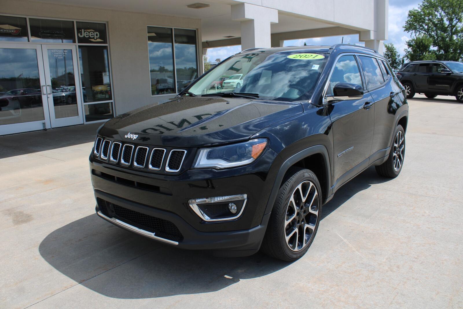 Used 2021 Jeep Compass Limited with VIN 3C4NJDCB7MT555575 for sale in Highland, IL