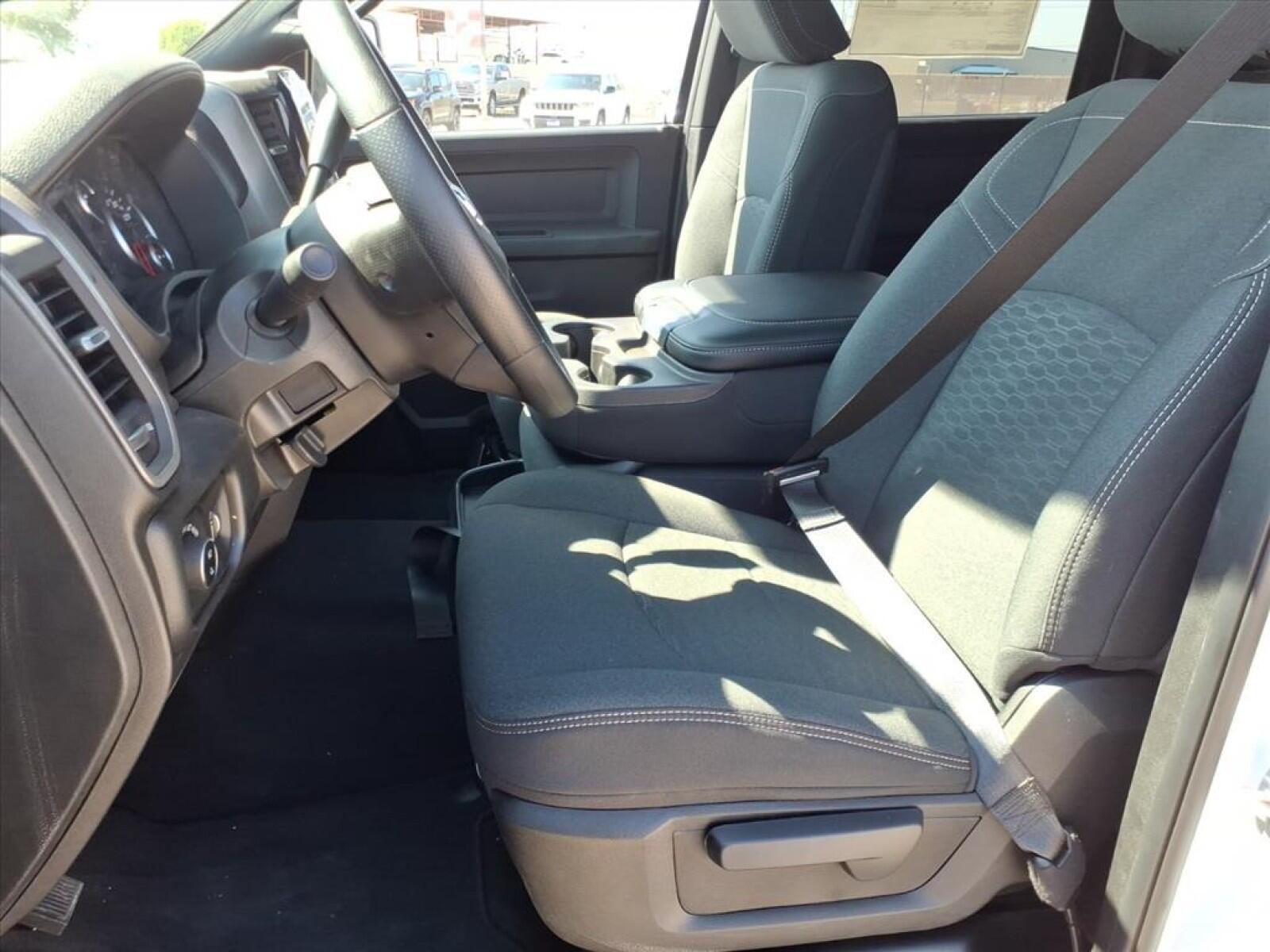 2026 RAM 2500 Tradesman/Black Express - Photo 10