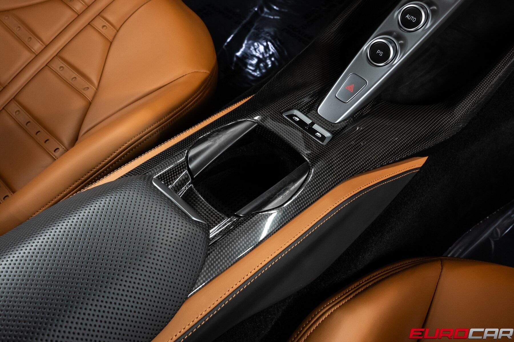 2020 Ferrari 812 Superfast *CARBON FIBER STEERING WHEEL * DAYTONA  SEATS*Image 35