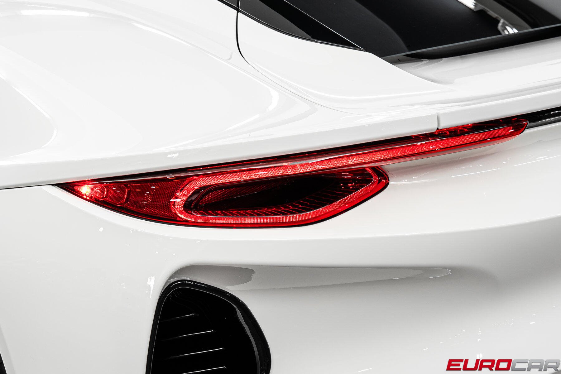 2026 Lotus Emira - Photo 20