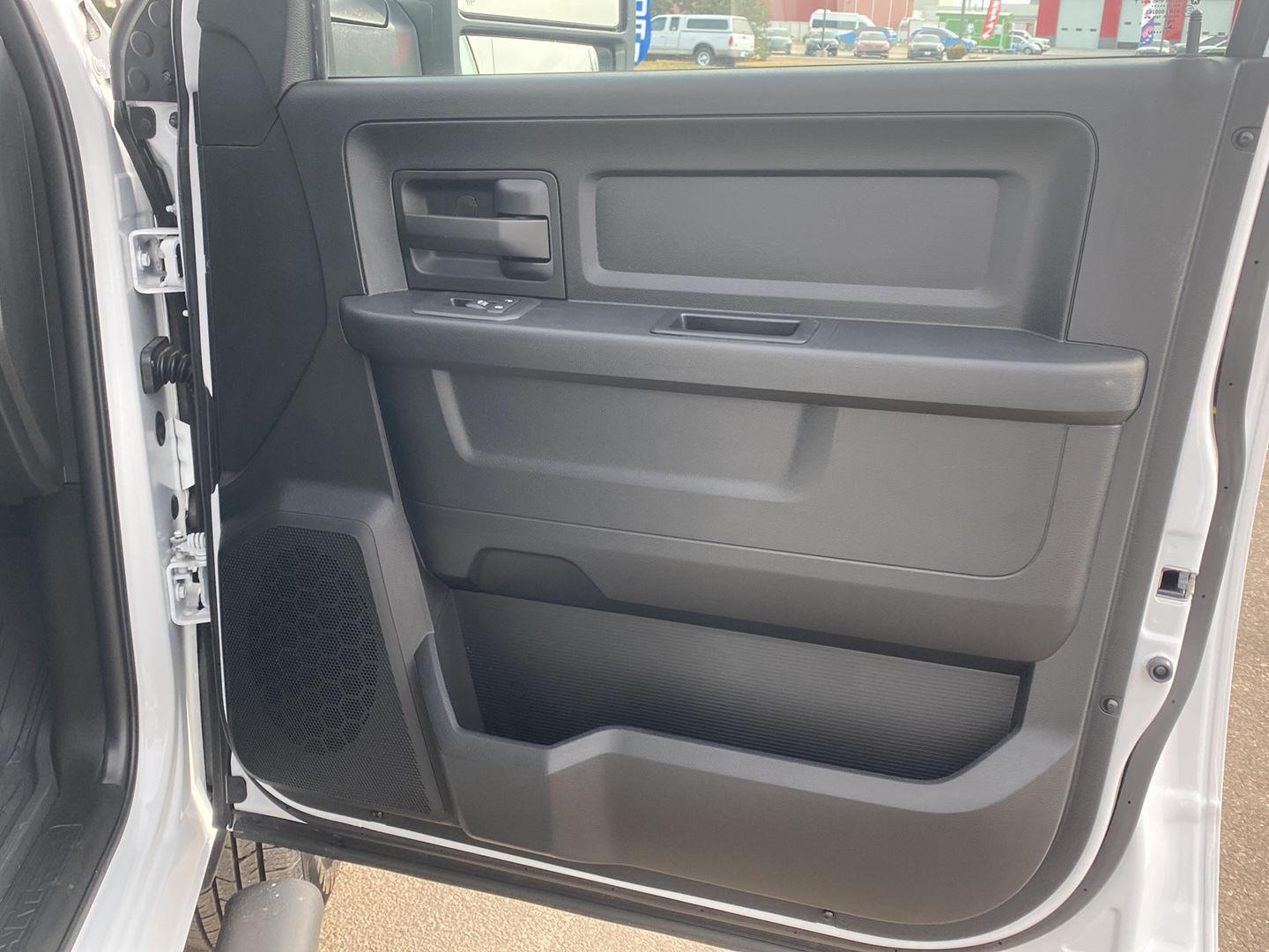 2026 RAM 3500 Tradesman - Photo 22