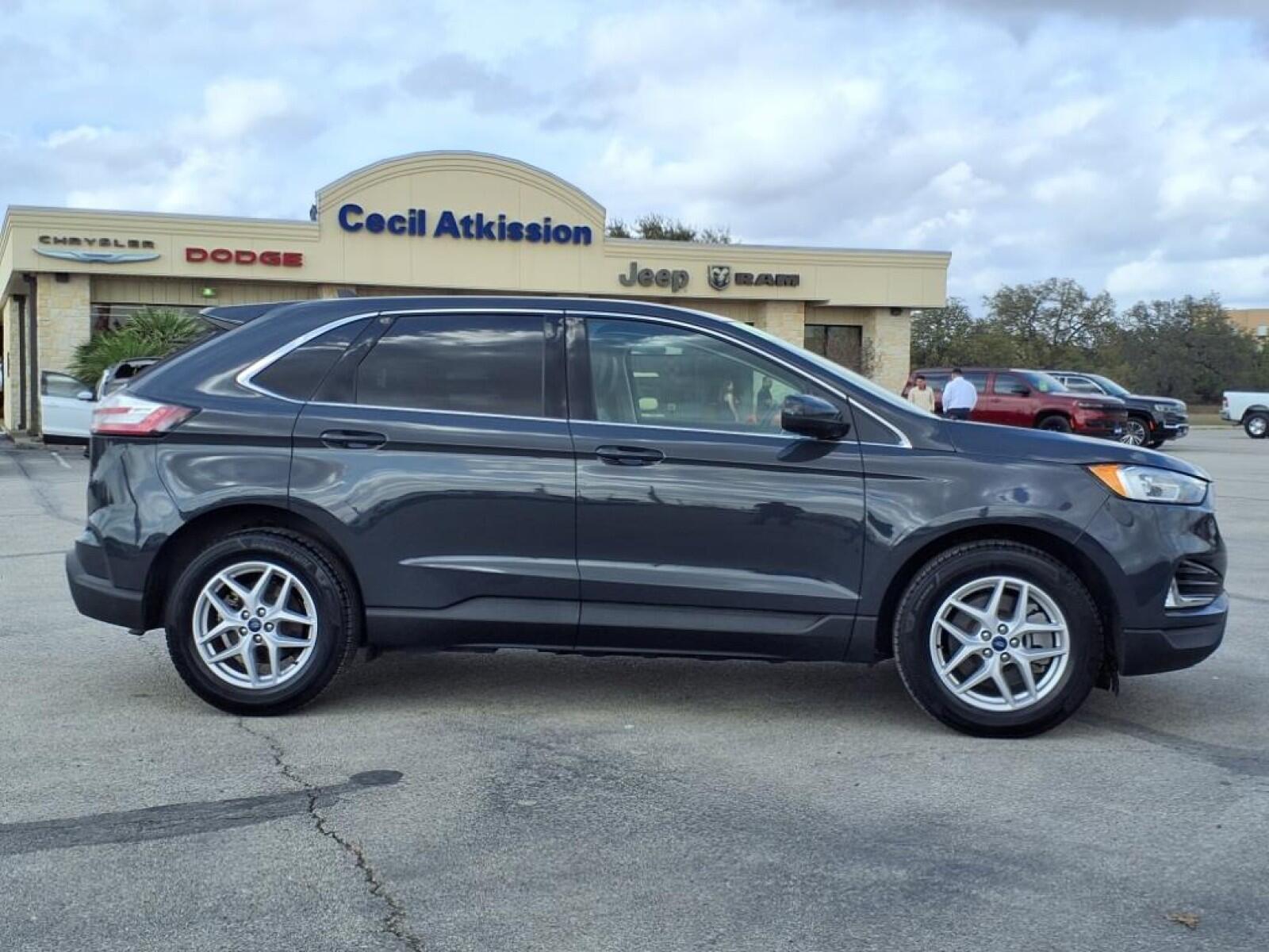 Used 2021 Ford Edge SEL with VIN 2FMPK3J98MBA40477 for sale in Uvalde, TX
