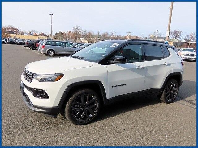 2026 Jeep Compass Limited Altitude's photo