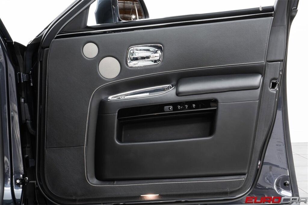Used 2019 Rolls-Royce Ghost *STARLIGHT HEADLINER * IMMACULATE CONDITION*Image 25