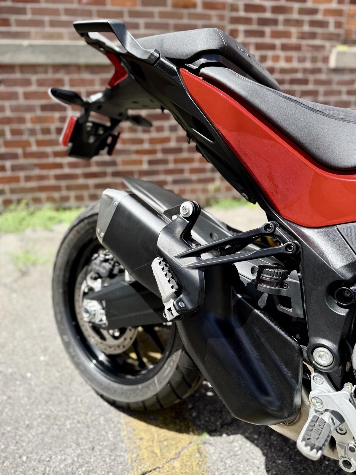 New 2023 Ducati MULTISTRADA V2S 