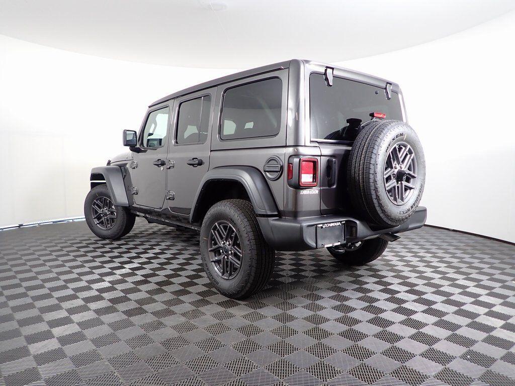 2025 Jeep Wrangler 4-Door Sport S - Photo 9