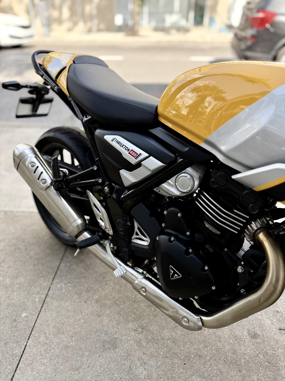 New 2026 Triumph THRUXTON 400 