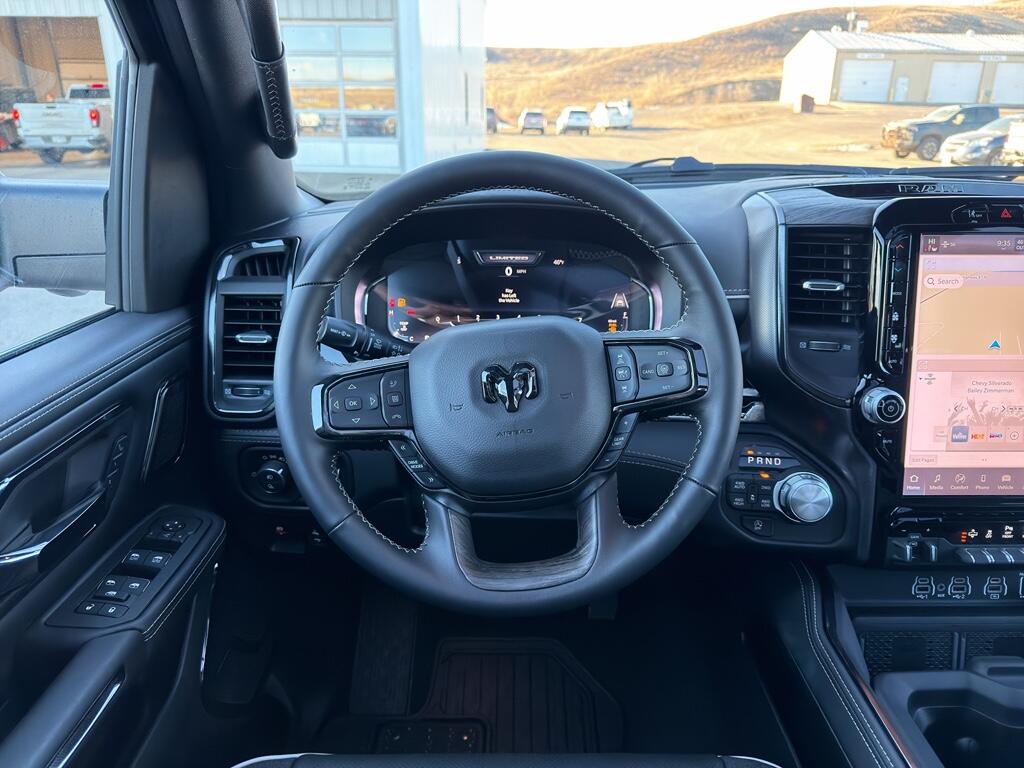 2026 RAM 1500 Limited - Photo 8