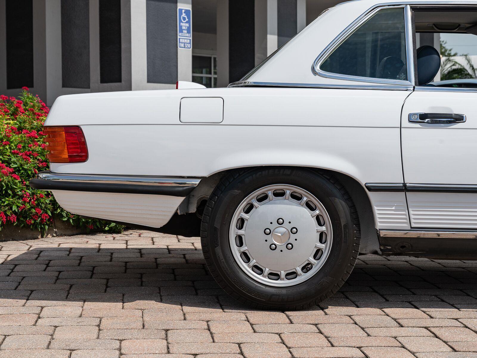 Used 1987 Mercedes-Benz 560 Series 560SL
