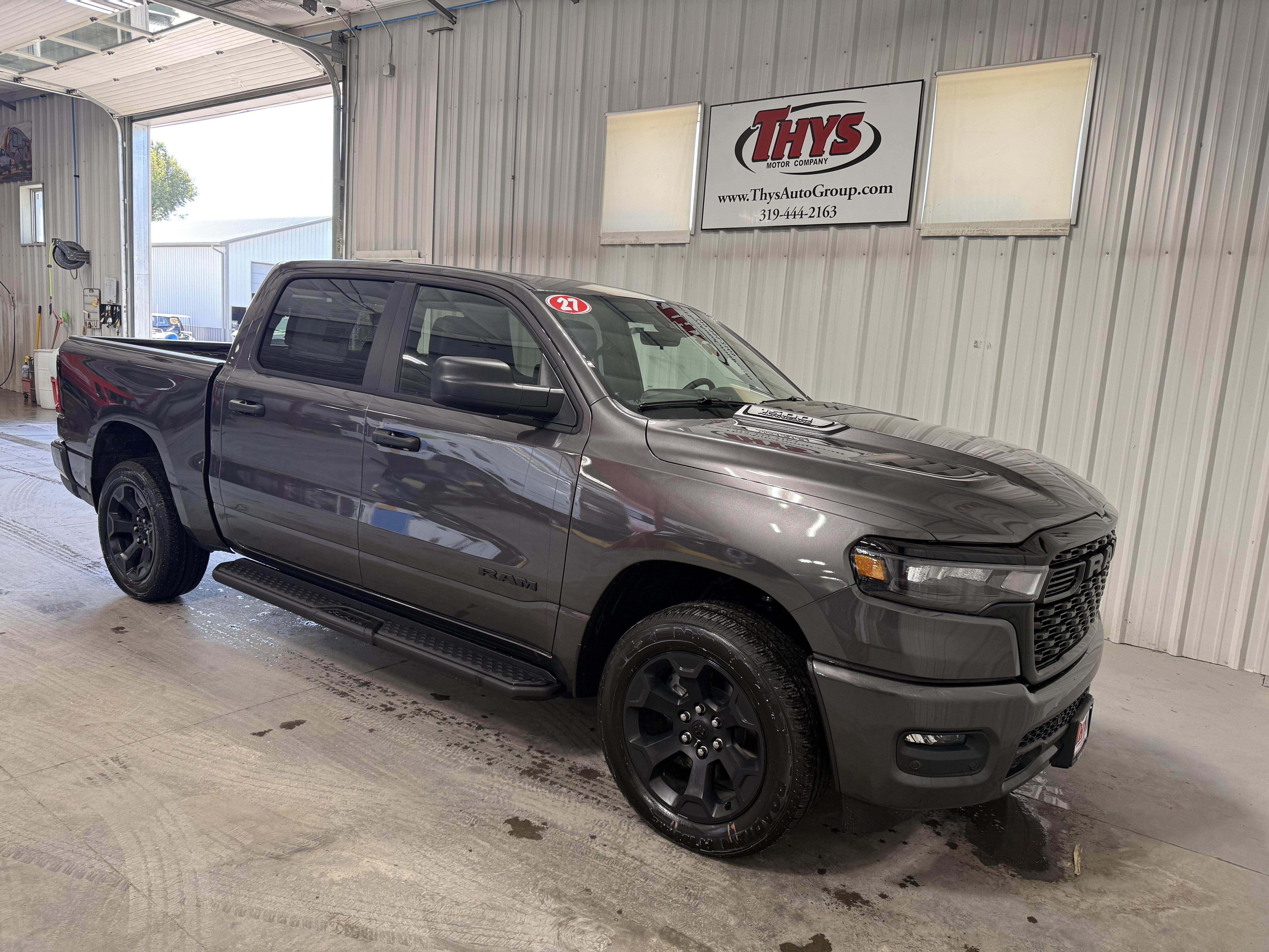 2027 RAM 1500 Pickup Express