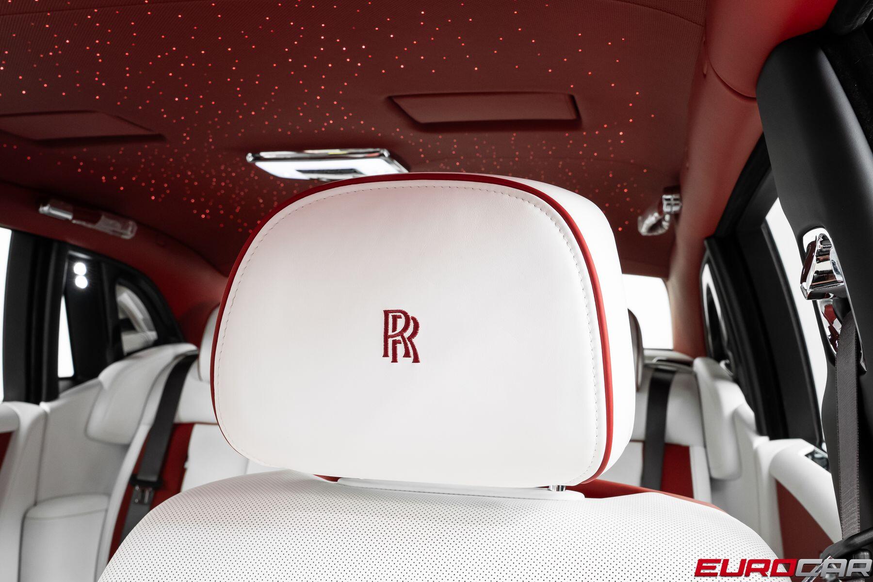 2023 Rolls-Royce Phantom EWB *CASCADE GOLD PASSENGER FASCIA*Image 43