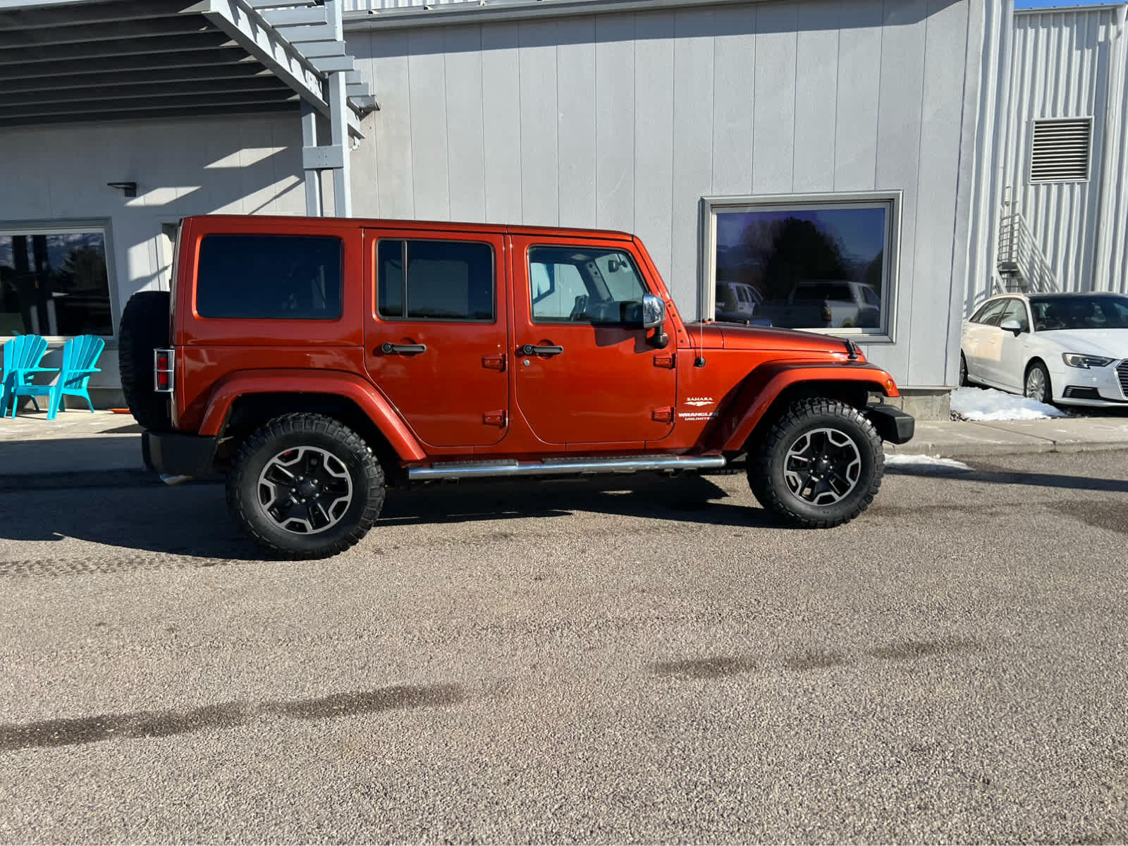 2014 Jeep Wrangler Unlimited Sahara photo 6