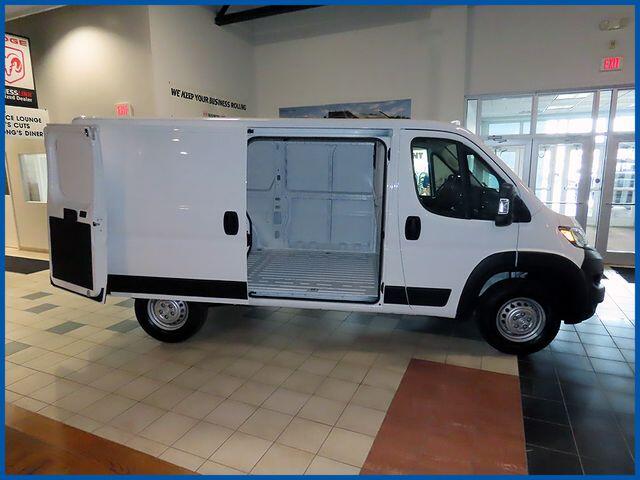 2026 RAM ProMaster 1500 Tradesman 136" WB Low Roof's photo